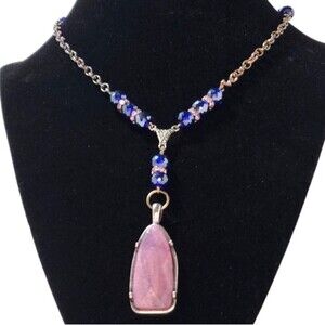 Pink Natural Stone Pendant Necklace with Faceted Blue Beads